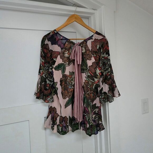 Badgley Mischka Floral Tie-Back 3/4 Sleeve Flutter Top in Dusty Rose Pink - Picture 9 of 15
